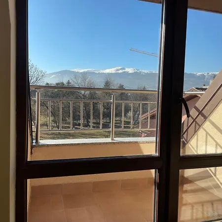 Zaraaparthotel סופיה