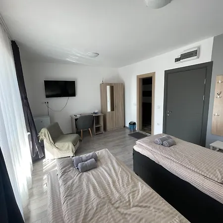 Zaraaparthotel