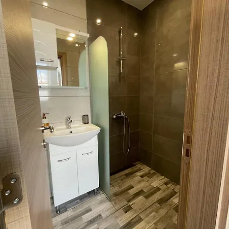 Zaraaparthotel Apart Otel