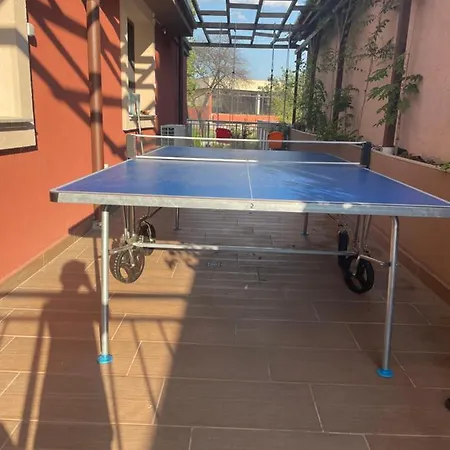 Ξενοδοχείο με διαμερίσματα Zaraaparthotel 3*