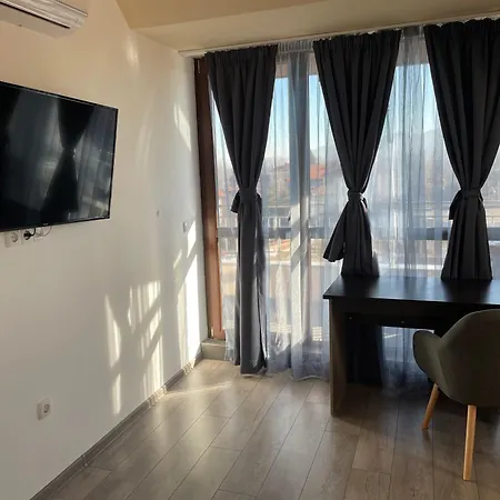 Zaraaparthotel 4*