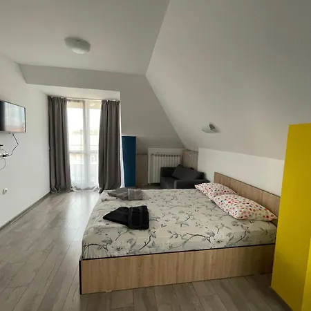 Zaraaparthotel Appart hôtel 3*