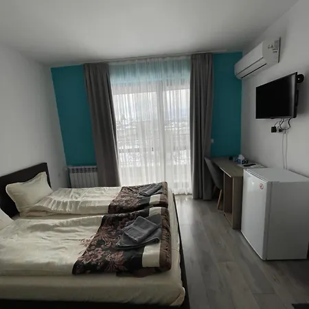 アパートホテル Zaraaparthotel 4*