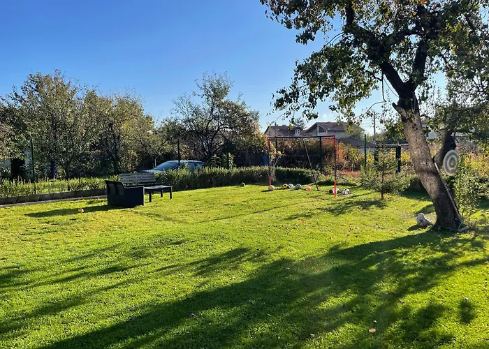 Zaraaparthotel 3* София